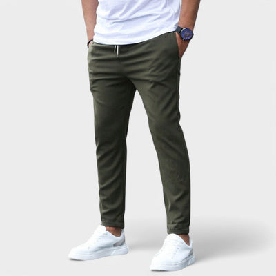 MIRA | Moderne herrebukser med stretch