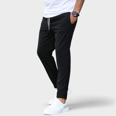MIRA | Moderne herrebukser med stretch