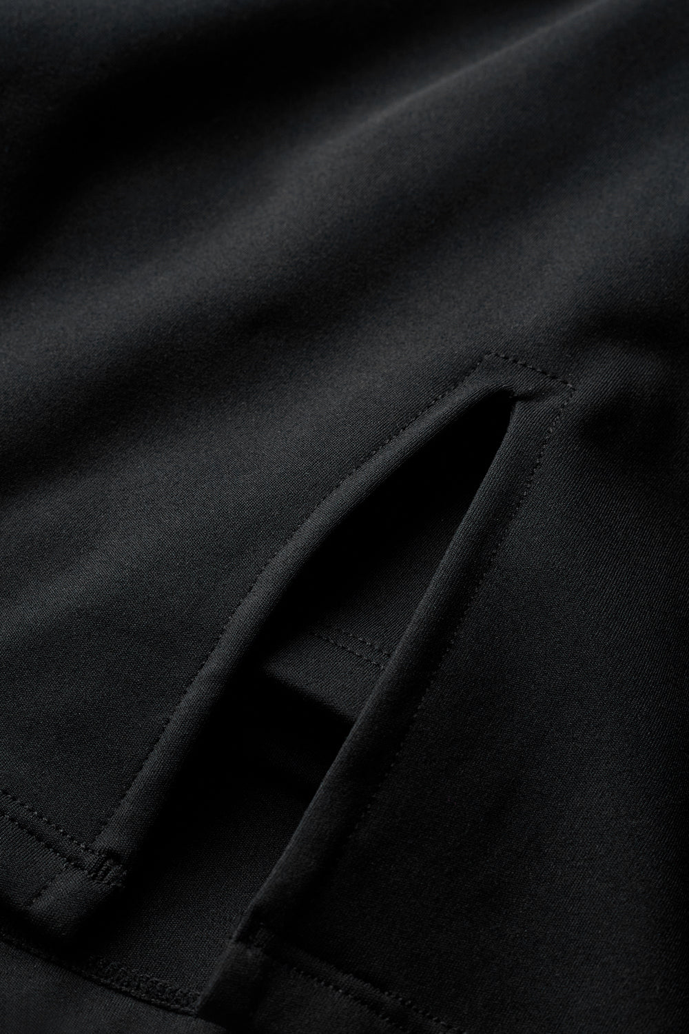 Henriette | Asymmetrisk skort med sidedeling