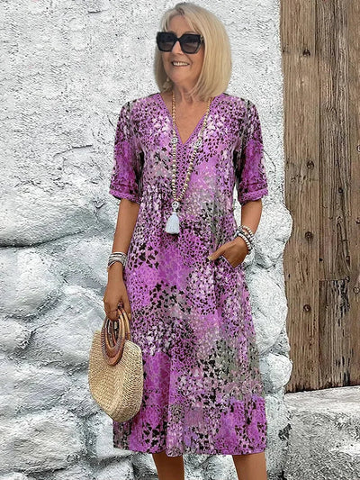 Lina™ | Lett kjole med V-hals