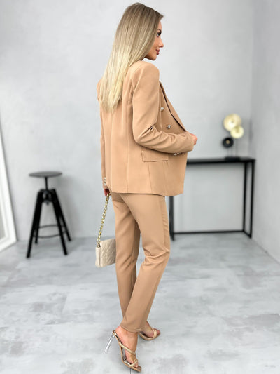 Maya - Ikonischer Slim-Schnitt Eleganz